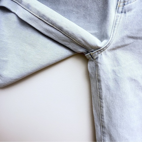 Fashion Nova Light Denim Wash Away We Go Balloon Mom Jeans Size 7/28 NWT - Picture 6 of 12